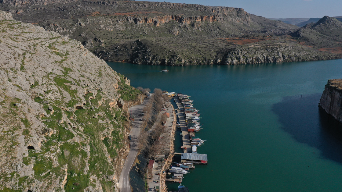 ‘Fırat’ın incisi’ Rumkale’de cam teras yapımına başlandı