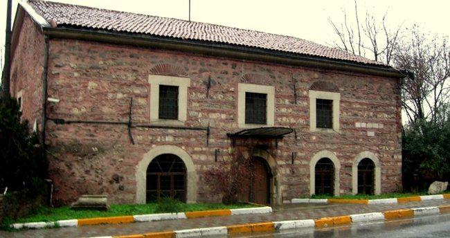 Haliç’in tarihi sinagogu kütüphane oluyor