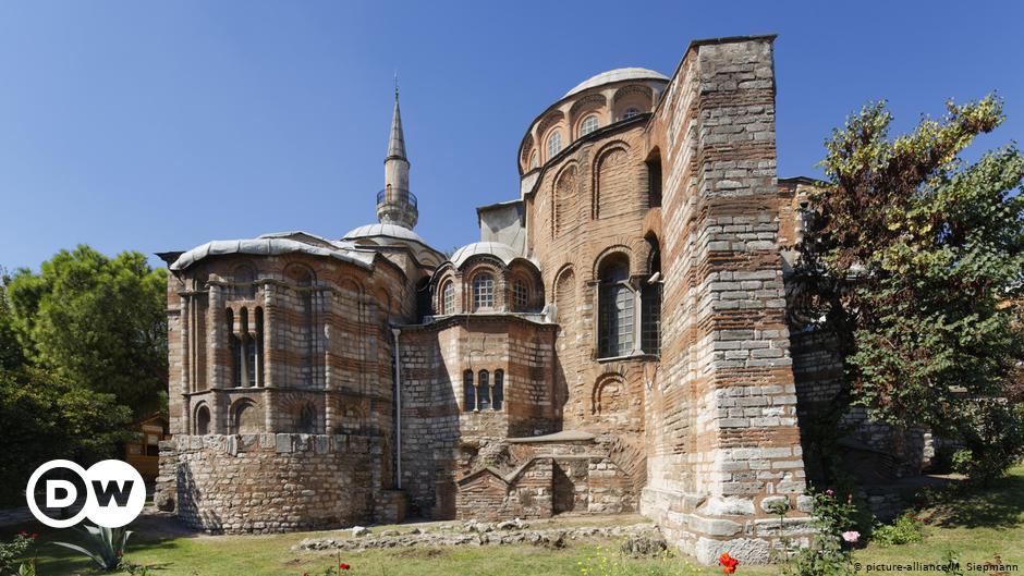 Türkiye’de tarihi kiliseler: “Geriye sadece dört duvar kaldı”