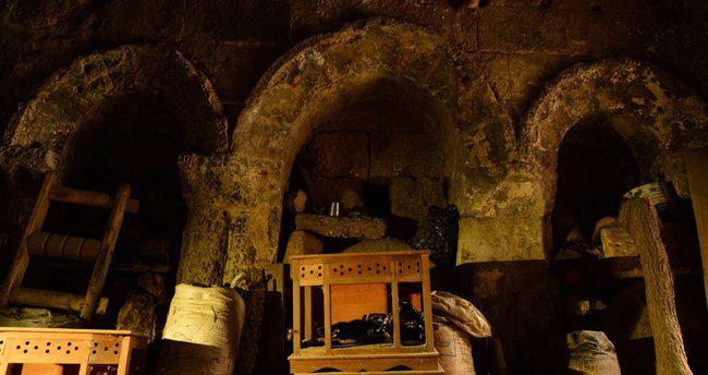 Bin 700 yıllık kilise binası bir kez daha satılığa çıkarıldı