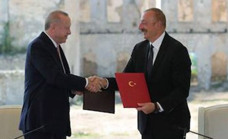 İran uzmanı: Şuşi’de imzalanan ‘Şuşi beyannamesine’ paralel Karabağ’da Barış Gücü’nün askeri tatbikatları gerçekleştiriliyor