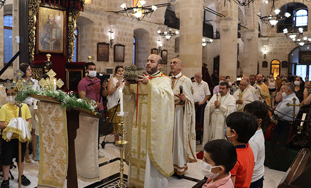 Hatay’da St. Pierre Aziz Petrus ve Pavlus Bayramı ayini