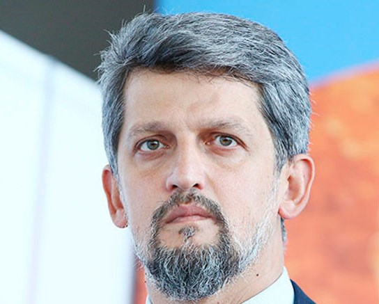 Paylan: Her daim kilise önündeki polisler hakkında soruşturma açılmalı