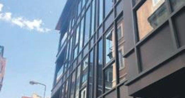 Kilise, Rum vakfına otel inşaatı için dava açtı