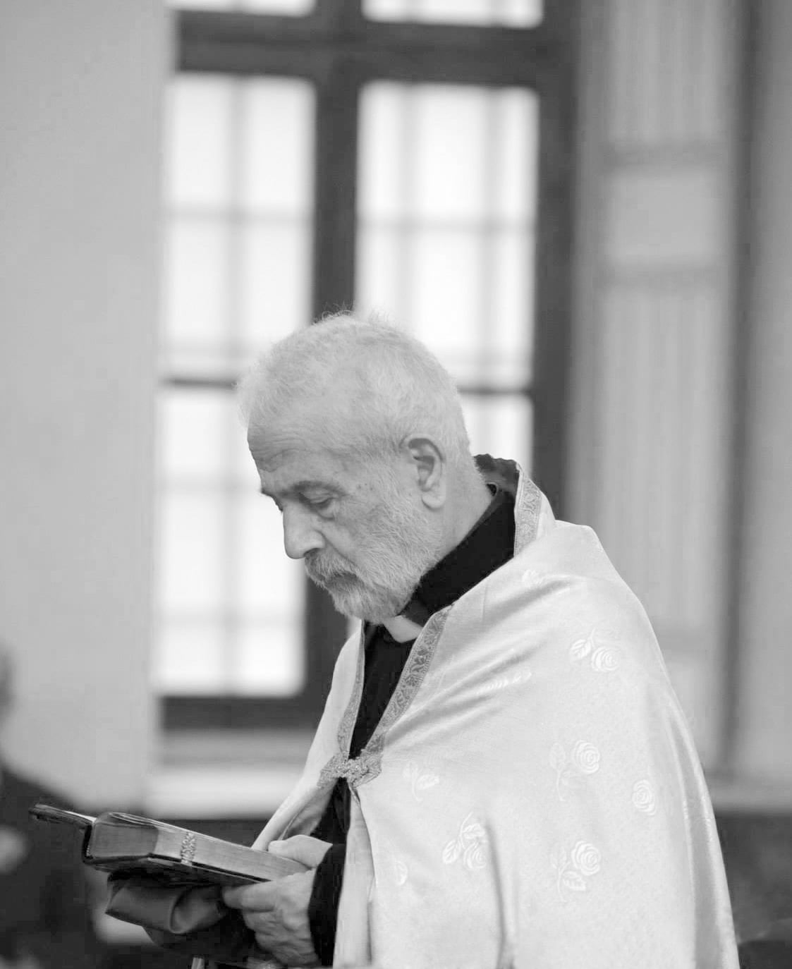 Kd. Peder Minas Cihangülyan’ın özgeçmişi