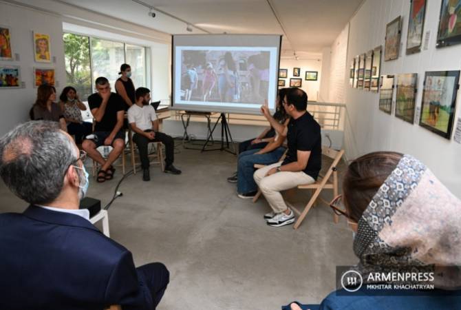İran’ın desteğiyle hayata geçirilmiş “Odak noktası. Meghri” eğitim ve kültür projesi sanatseverleri etrafında topladı