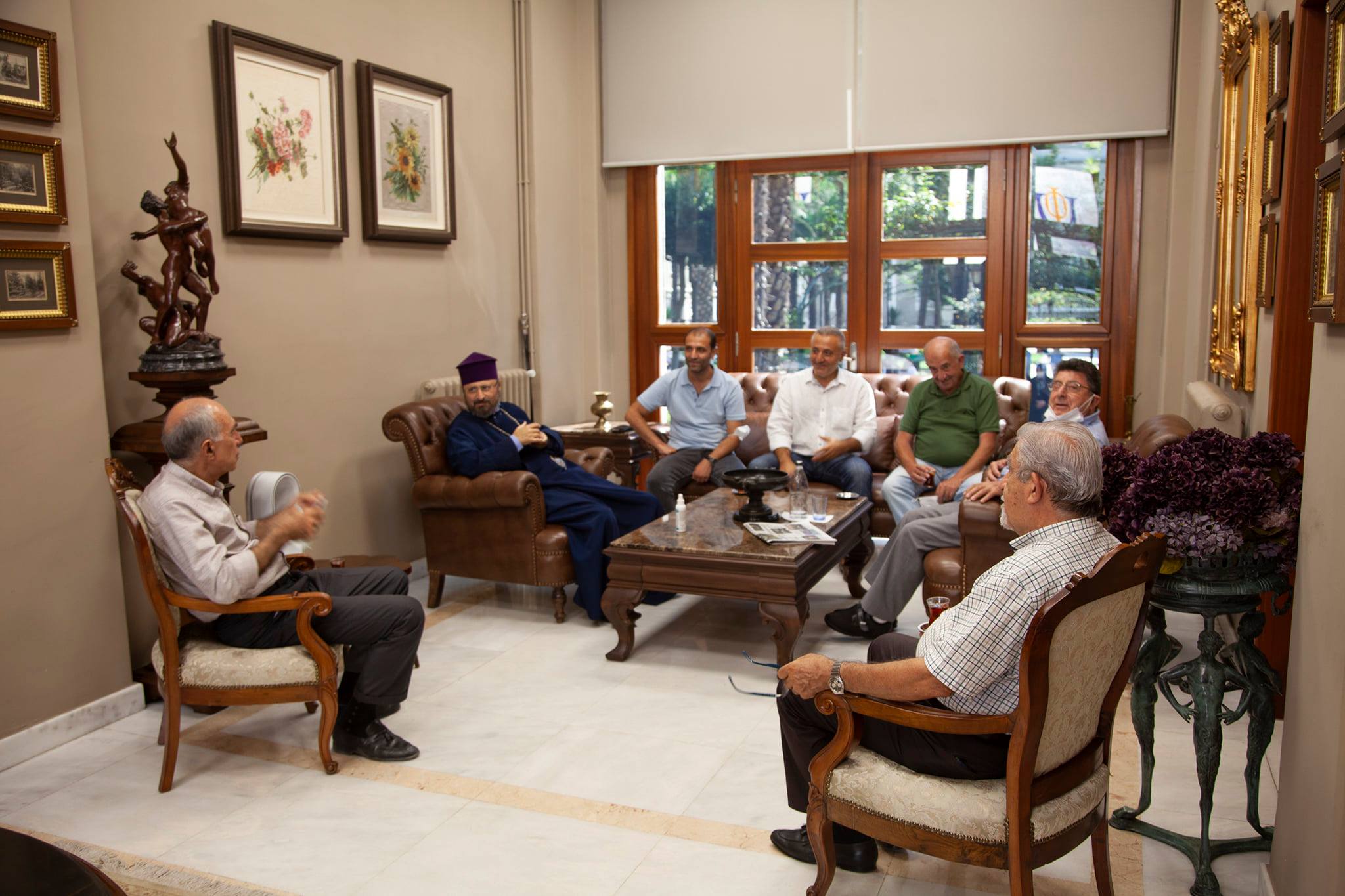 Hastahane’den taburcu olan Kadasetli Patrik Hazretleri Patrikhane’ye döndü