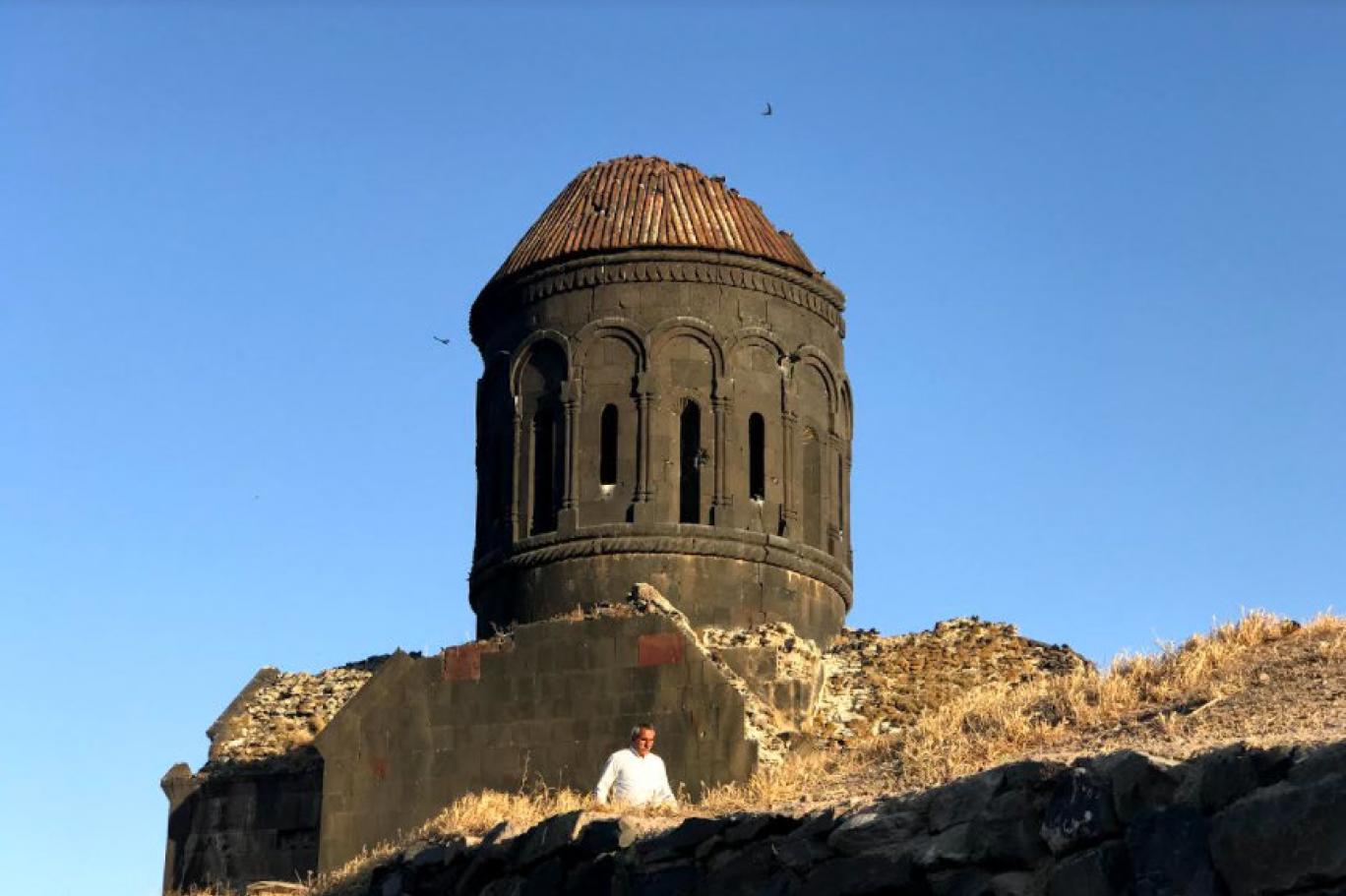 Kaderlerine terk edilen Ermeni kiliseleri (2): Çengilli Kilisesi; bir zamanlar samanlık ve ahır olarak kullanılıyordu