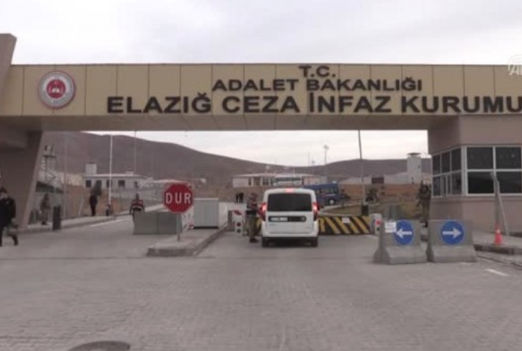 Cezaevinde Kürtçe şarkı söylemek suç sayıldı: Aralarında Leyla Güven’in de bulunduğu kadın tutuklular hakkında soruşturma başlatıldı