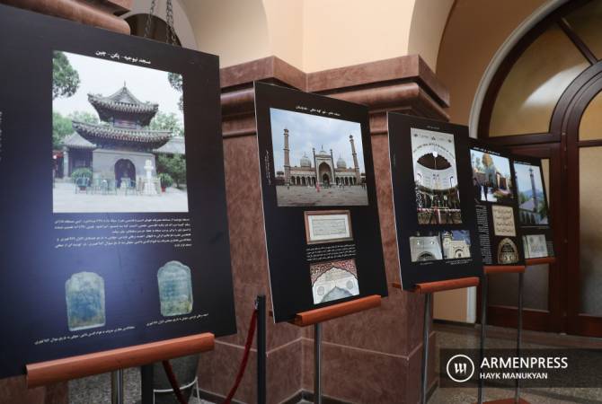 İran ve dünya: Yerevan’da Farsça litografi yazıtlarından oluşan bir sergi açıldı