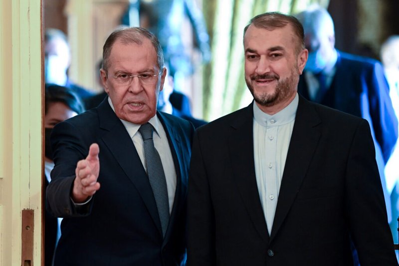 Lavrov: İranlı mevkidaşımla Türkiye’nin de yer aldığı ‘3+3 formatını’ istişare ettik