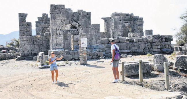 Kazdıkça tarih fışkırıyor