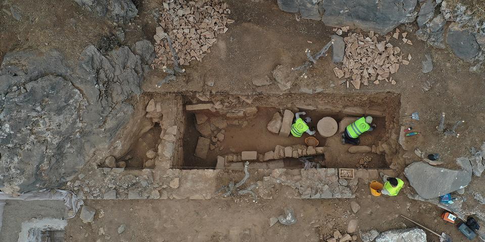 Priene Antik Kenti’nde yapılan ilk kiliseye ulaşıldı