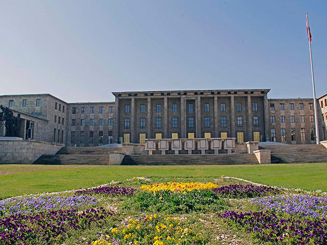 Suriye ve Irak Tezkeresi TBMM’de Onaylandı