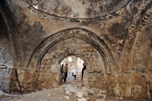 Van’da Dêr Meryem Manastırı tahrip edildi (video)