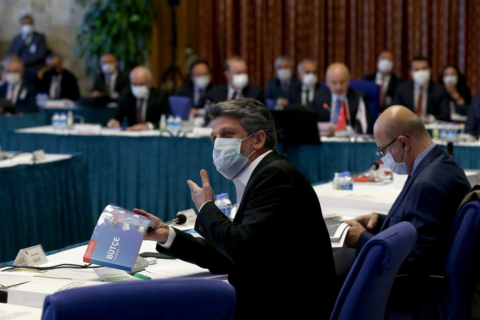 Paylan’ın “Azınlık okullarına bütçeden pay” önerisi reddedildi