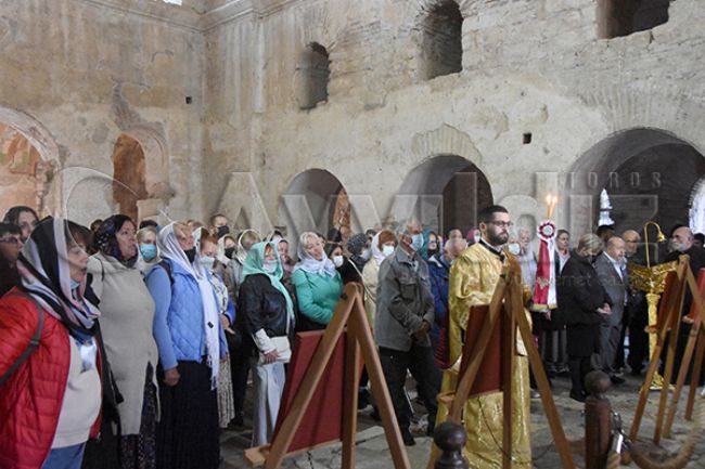 ‘Noel Baba’ Olarak Tanınan Aziz Nikholaos Anıldı