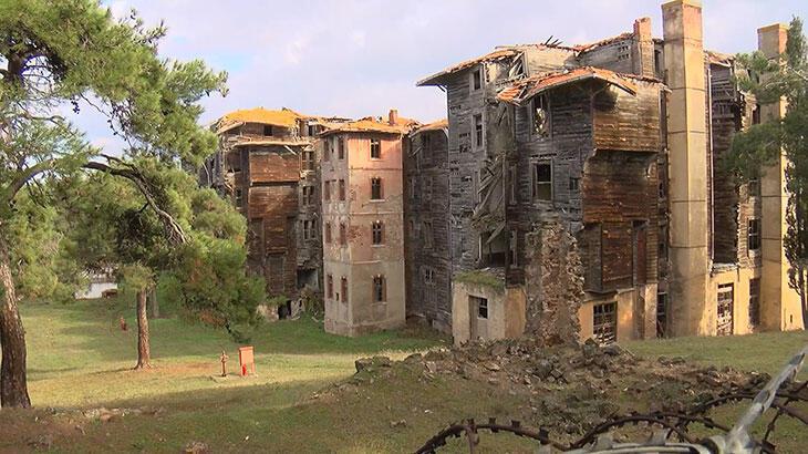 ‘Çökecek’ denilen Büyükada Rum Yetimhanesi fırtınayı hasarsız atlattı