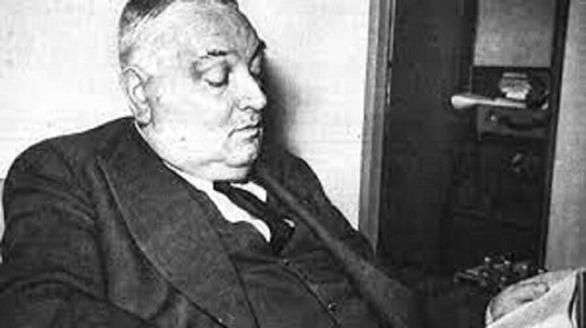 Yahya Kemal Beyatlı’nın Ermeni şiirine yorumu: Yaşanmışlıklar ortak