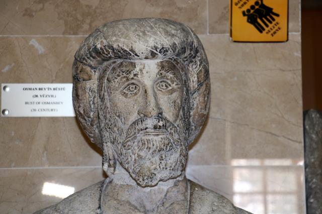 Osmanlı döneminde ilk ve tek büst, tam 116 yıllık