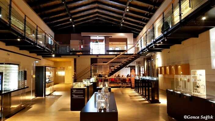 Arkeolojiyle sanat buluşması