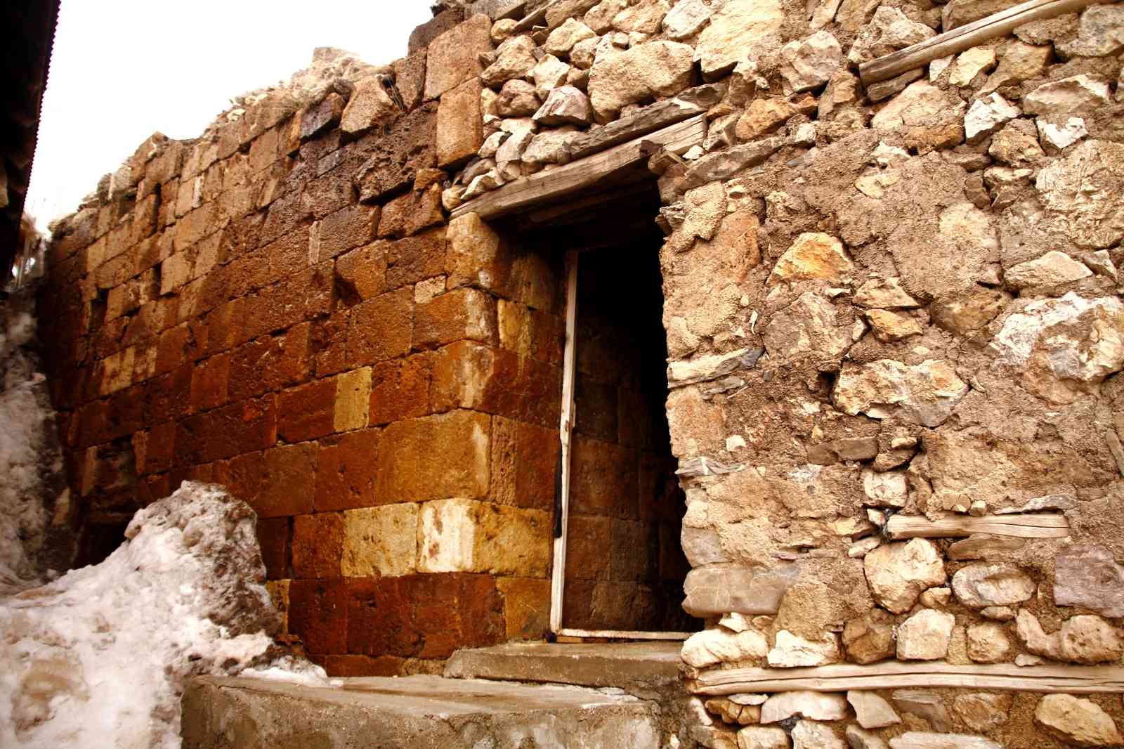 2 bin yıllık kilise turizme kazandırılmayı bekliyor