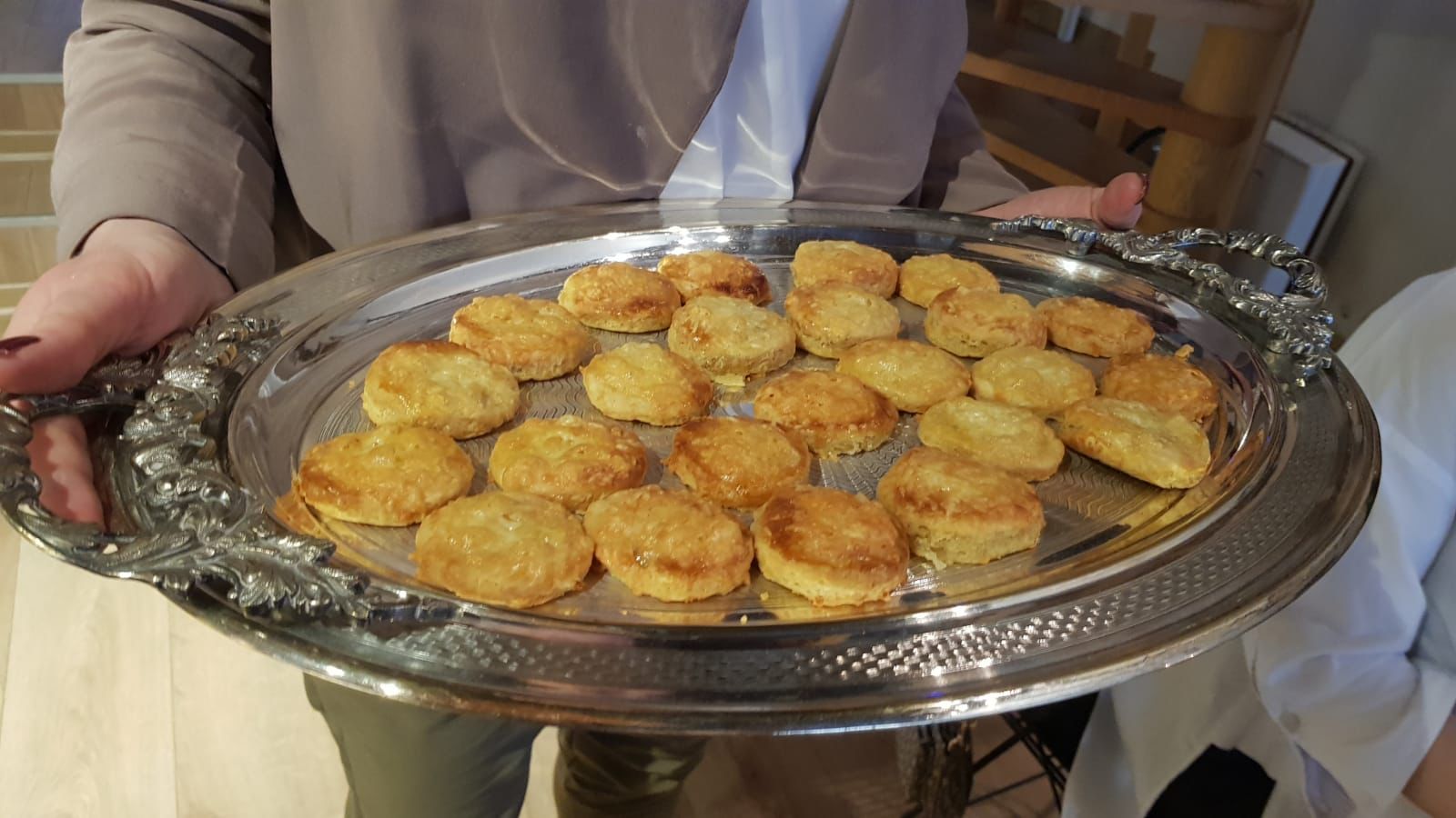 Sofralar Dile Gelse Kuzguncuk – Engin Aymete