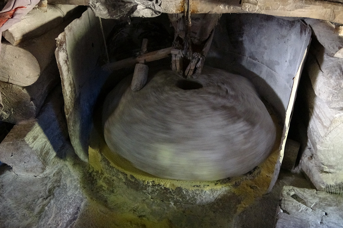 Hakkari-Yüksekova’da 150 yıllık tarihi su değirmeni