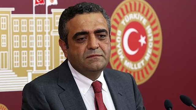 Sezgin Tanrıkulu’na 24 Nisan’daki paylaşımı nedeniyle 301’den soruşturma