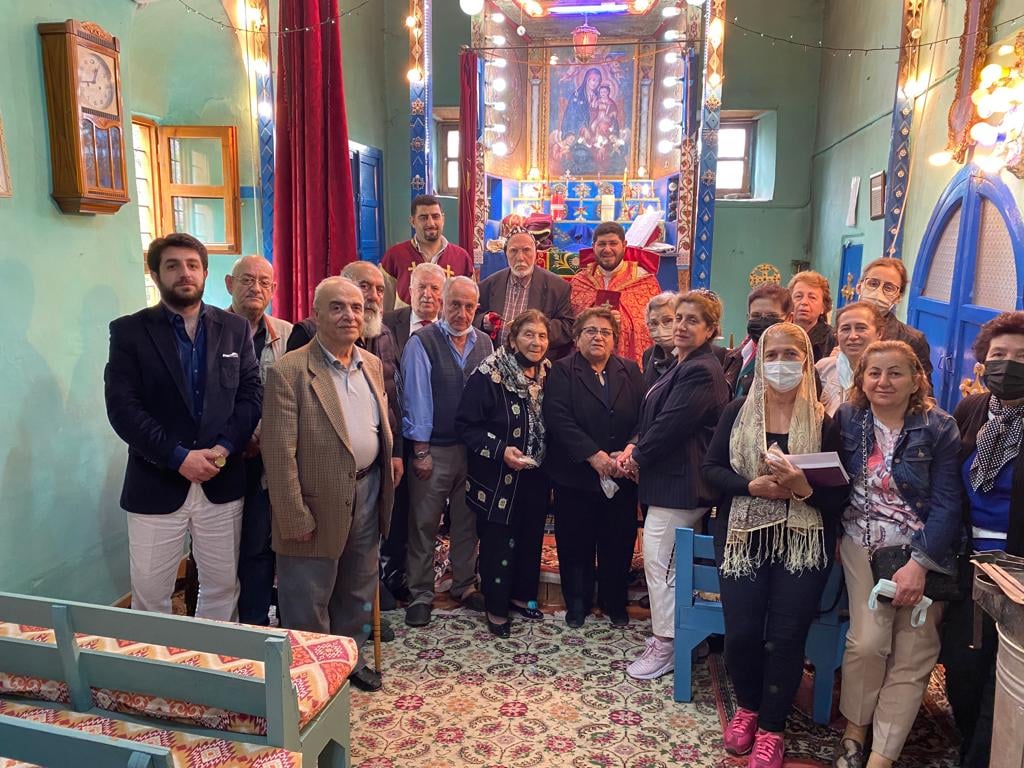 Elazığ (Kharberd / Harput-‘Akunq’ web sitesi) ve Malatya’da Kutsal Diriliş Yortusu ayinleri