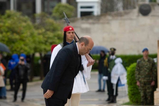 Küçük Asya Rum ve Pontus soykırımı, Ermeni Soykırımı’na paralel olarak gerçekleştirilmiştir