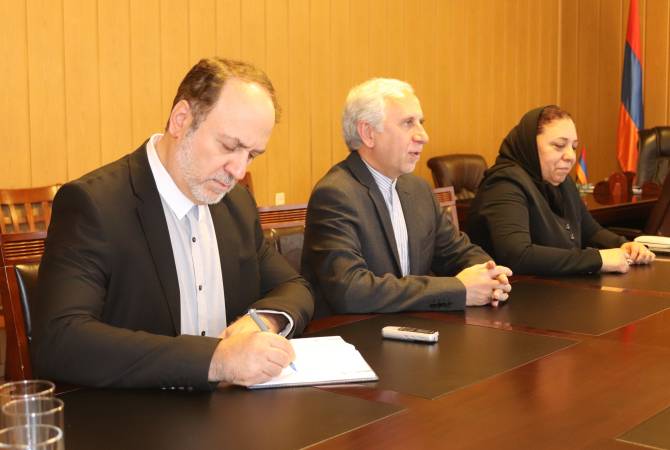 İran’ın Ermenistan Büyükelçisi Ararat bölgesini ziyaret etti