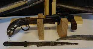 Yurt dışına kaçıracaklardı: 150 adet ‘tarihi eser’ bulundu