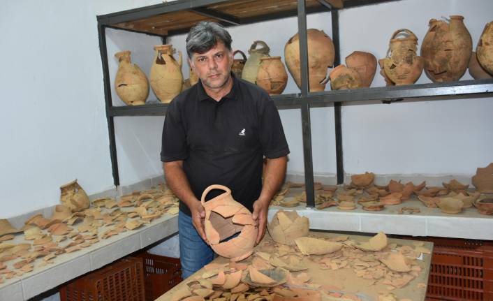 Metropolis antik kentinde ilk kez amfora ve su testileri bulundu