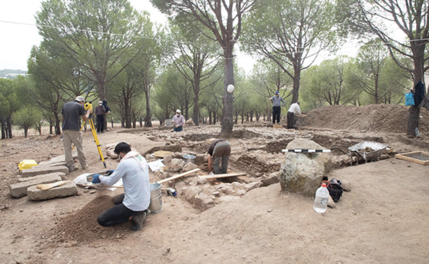 Antik Çağ’ın “Kuş Kahini Markos”un mezarı Bergama’da bulundu