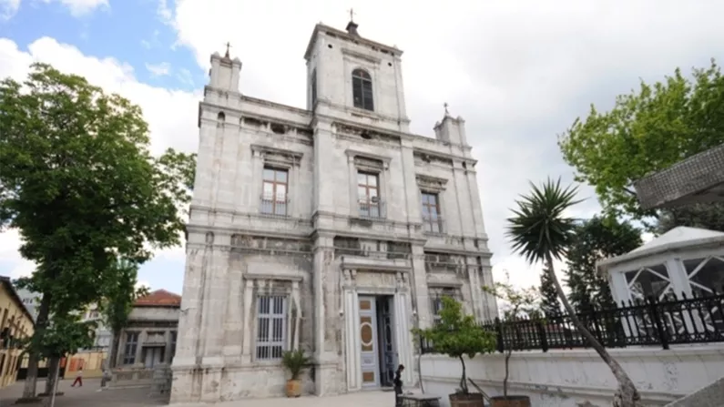 Samatya’da Görülmesi Gereken Mekanlar ve Etkinlikler Listesi