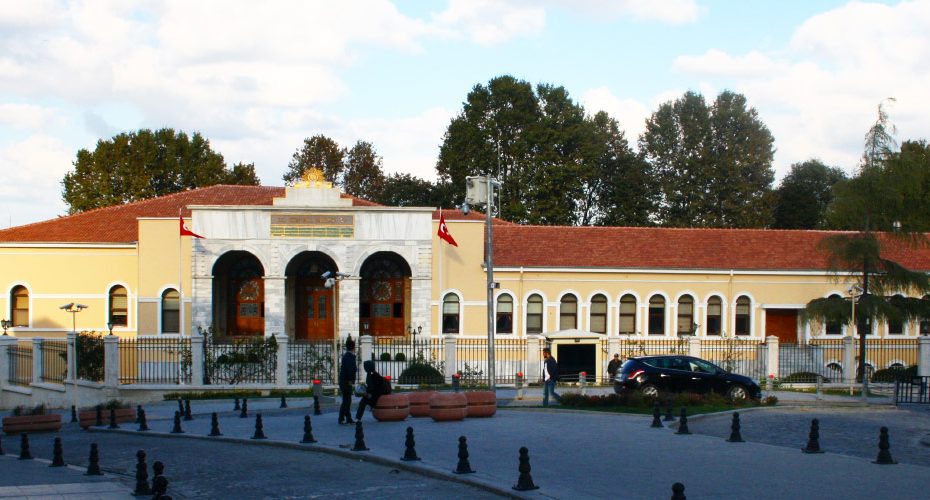 Vakıf seçimleri: Son tarih bir ay ötelenebilir