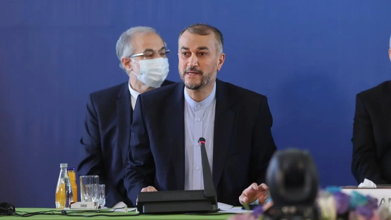 İran Dışişleri Bakanı: Azerbaycan ve Ermenistan’da yabancı güçlerin varlığına karşıyız