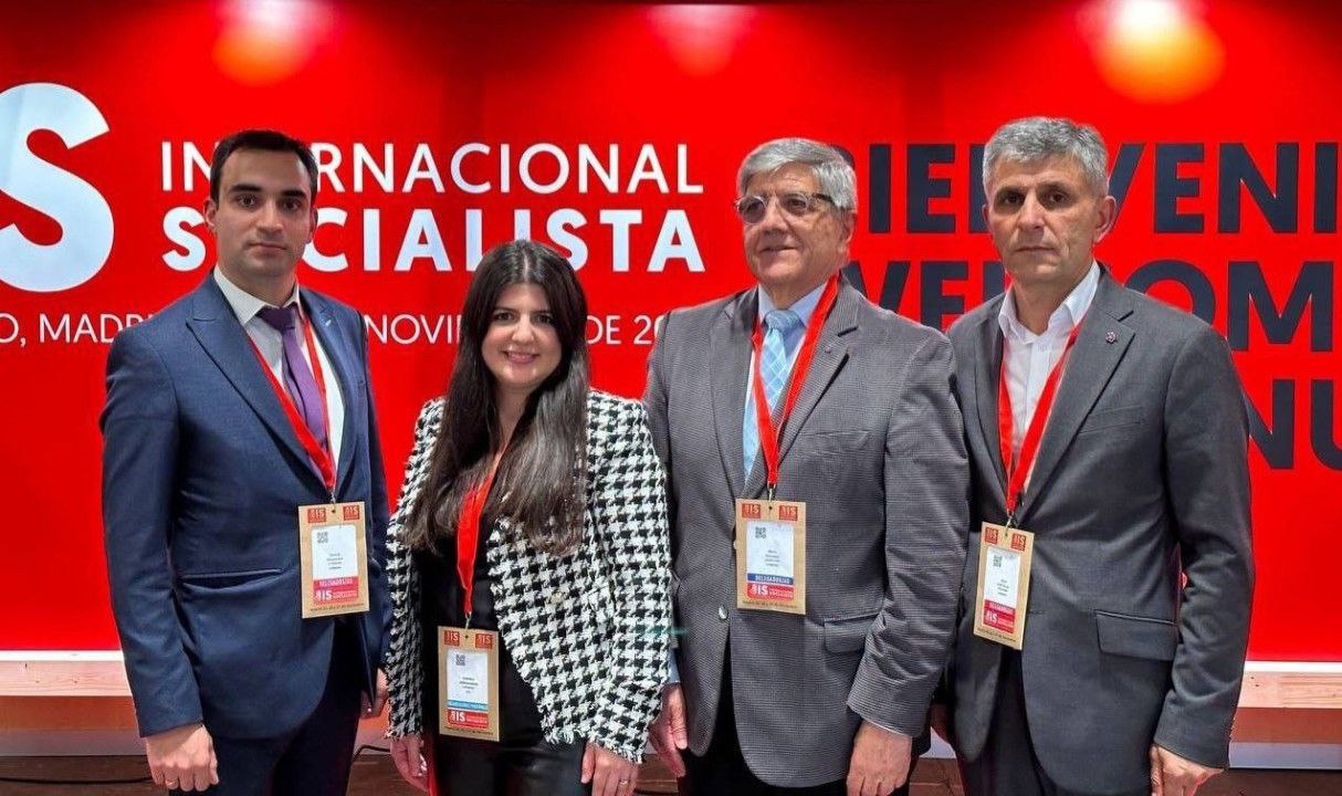 Sosyalist Enternasyonal Kongresi Azerbaycan’ı kınayan bir karar kabul etti