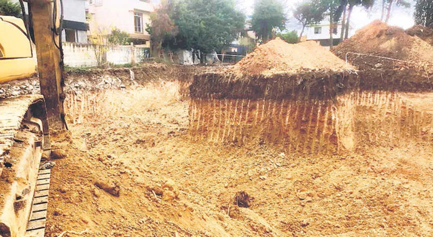 Yeni Kamp Armen için  hafriyata başlandı