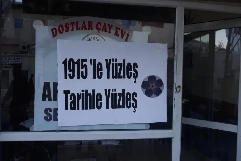 24 Nisan sinevizyon gösterimine polis müdahalesi