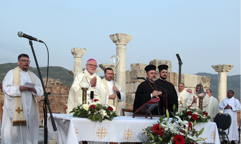 İzmir Selçuk’ta Havari Aziz Yuhanna Bayramı