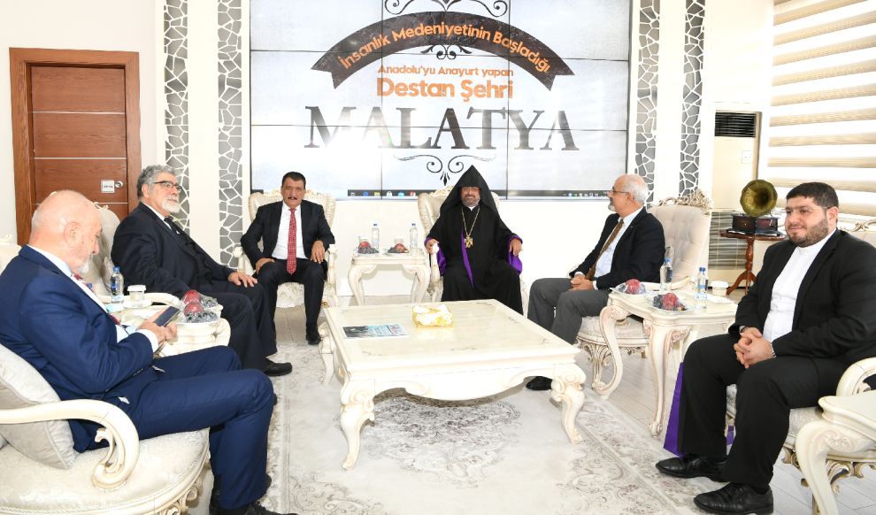 Maşalyan, Malatya’daki Ermenilerin ihtiyaçlarını Belediye Başkanı ile ele aldı