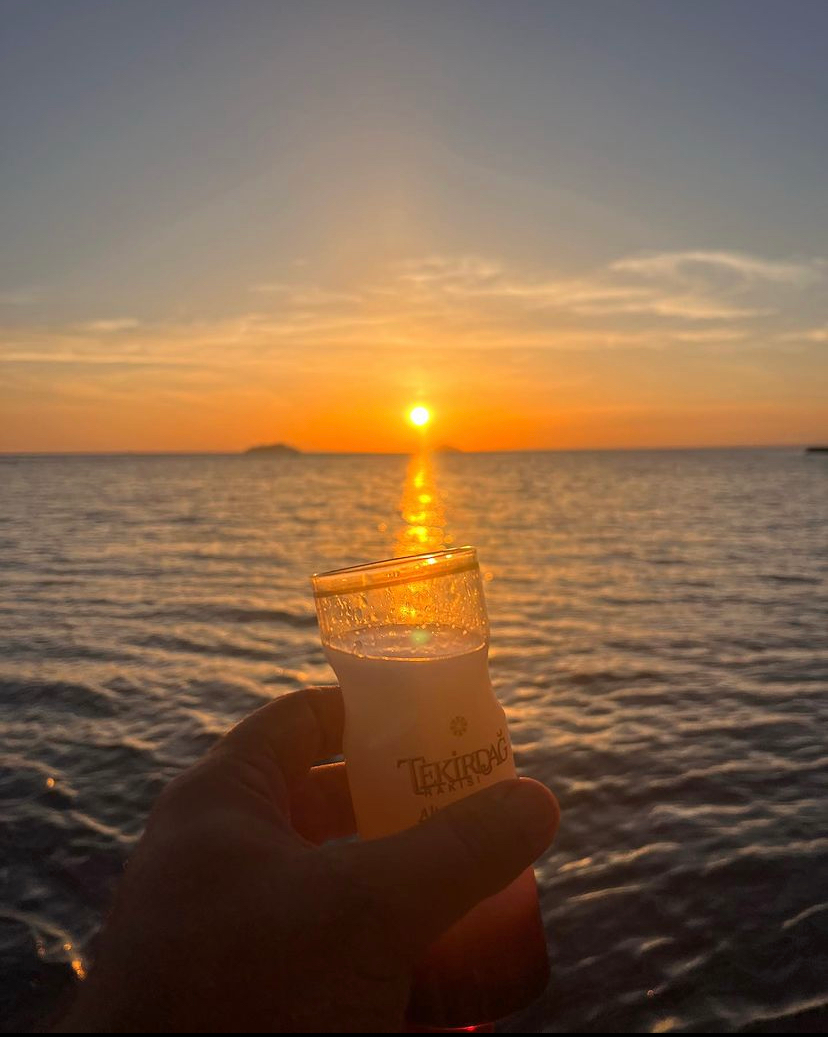 Bir kadeh de Mircan dedeme kaldırın!