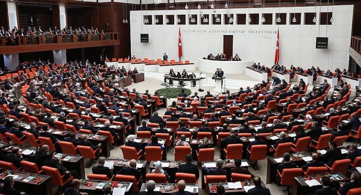 Suriye ve Irak tezkeresi TBMM’de kabul edildi