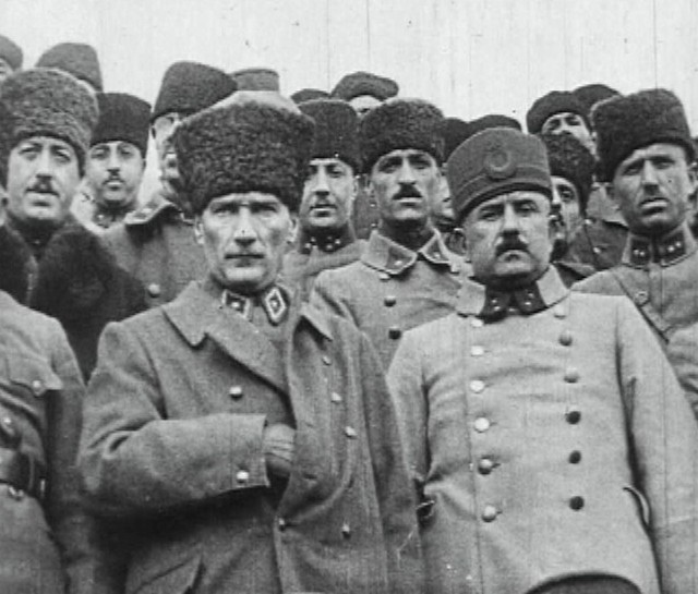 “Devletin tüm imkanları birinci grup Türkler için ayrıldı”