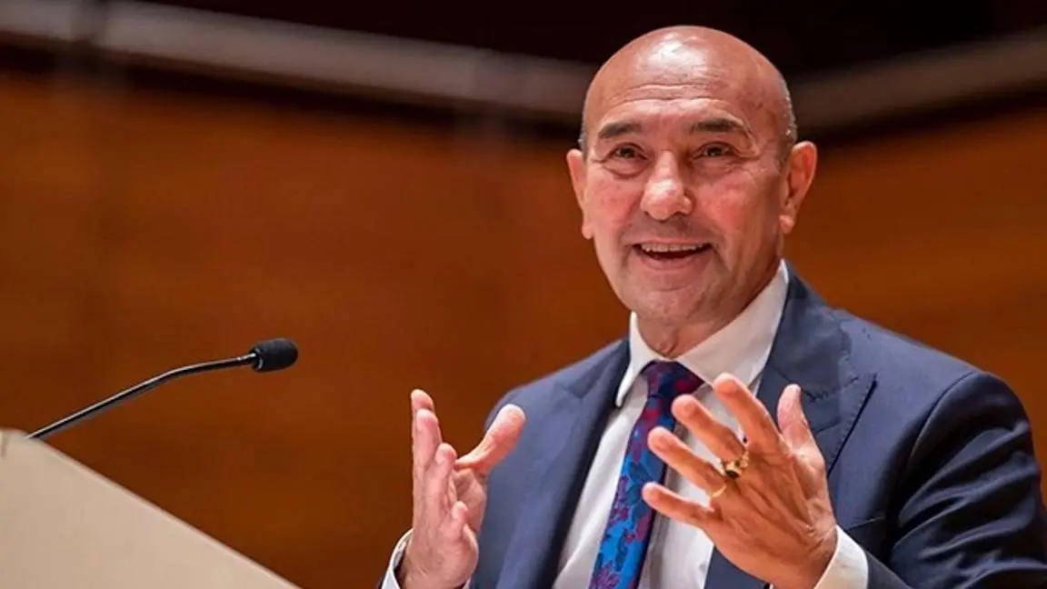 Tunç Soyer’e bir soruşturma daha: Tarihi kilise çanını Yunanistan Konsolosluğu’na verdiği iddia edildi