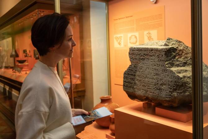 Ermitaj’da, Erivan’ın Erebuni kalesi ve Urartu devletine adanmış bir sergi açıldı