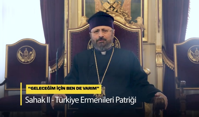 Patrik Sahak II’den “Türkiye’deki Ermeni Toplumunun Gelecek Projeksiyonu” başlıklı araştırmaya davet