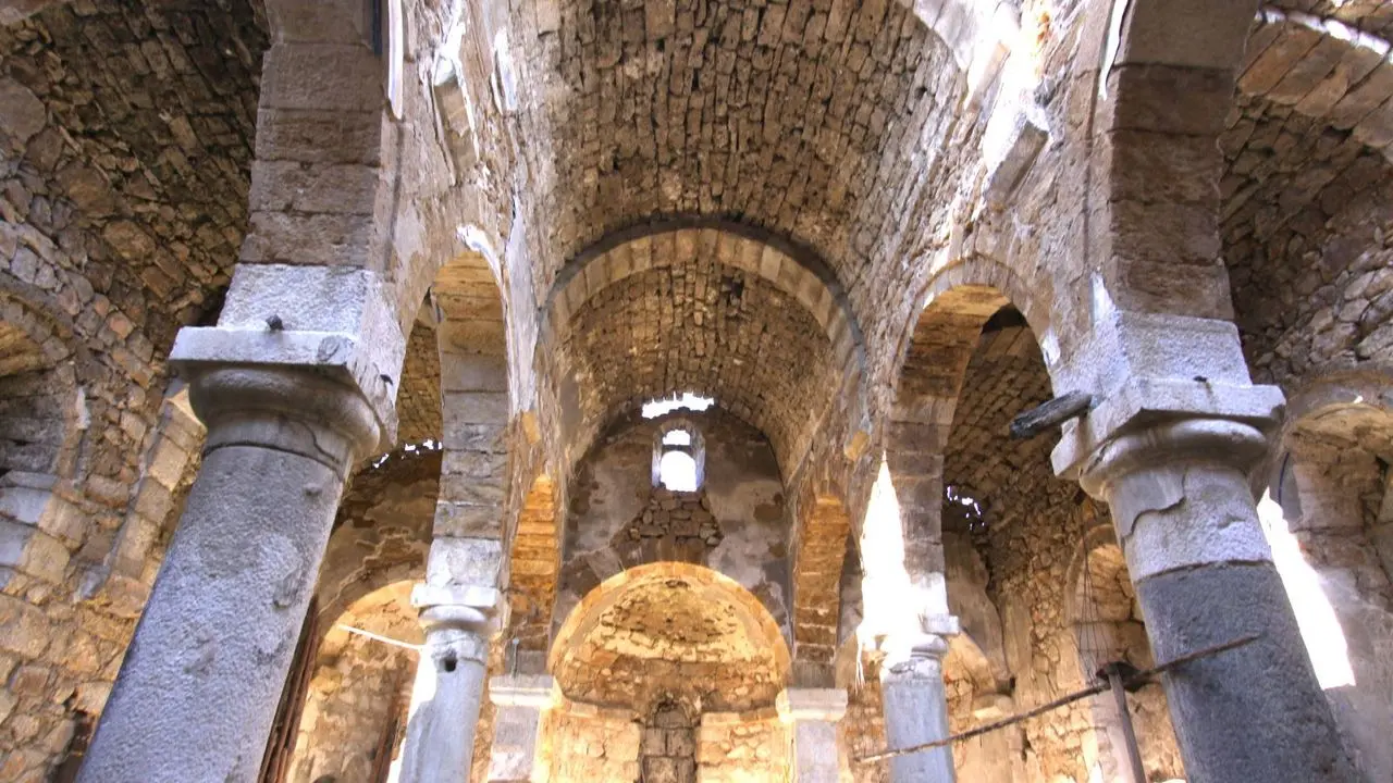 Tarihe meydan okuyor. Tokat’ın yanıbaşında duruyor